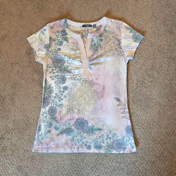 Lady's V-neck top - Picture 1 of 4